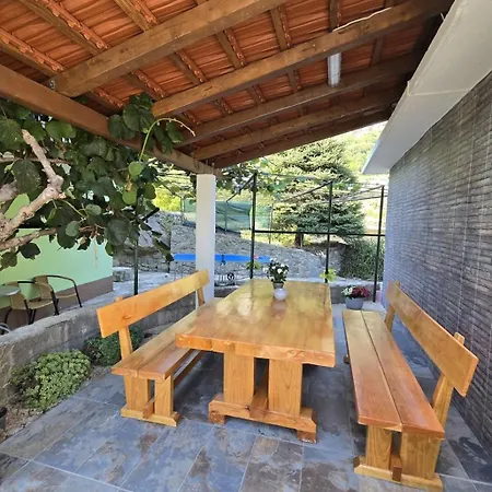 Dawn- Cozy With Private Pool Near Omis Apartment